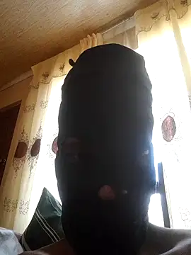 Snapshot of koolbend chatting on January 10, 7:57 am koolbend online show from January 10, 7:57 am