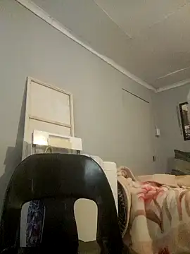 Snapshot of koolbend chatting on September 19, 4:47 am koolbend online show from September 19, 4:47 am