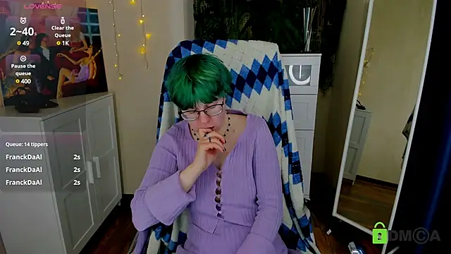 Melissa Wells online show from March 2, 3:56 am