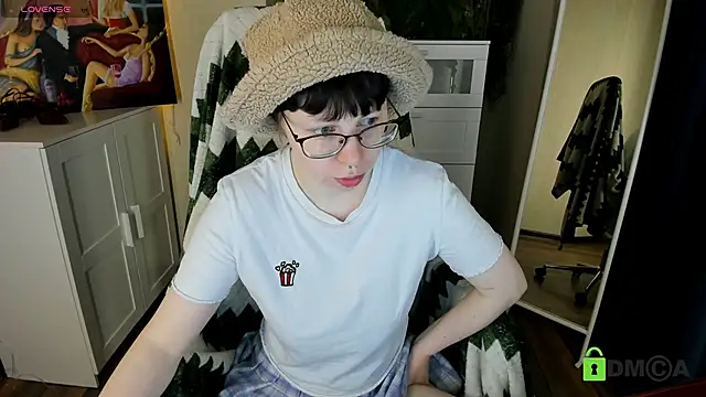 Melissa Wells online show from September 12, 10:32 pm