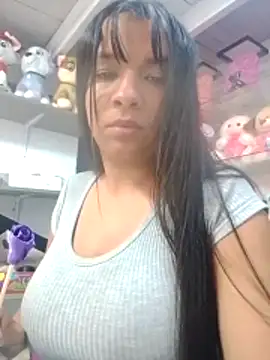 VivienAndClark online show from November 5, 4:07 pm