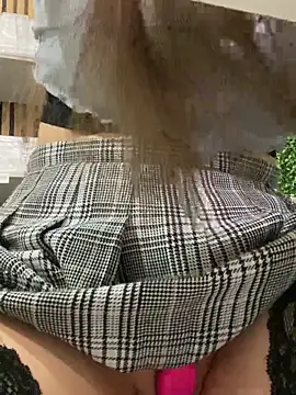 Deonta  online show from February 12, 1:41 am