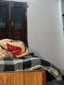 Snapshot of Monster_Bigdick chatting on March 19, 4:55 pm Monster Bigdick online show from March 19, 4:55 pm