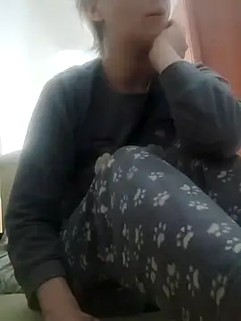 Snapshot of LeraSweet chatting on February 25, 8:09 pm LeraSweet online show from February 25, 8:09 pm