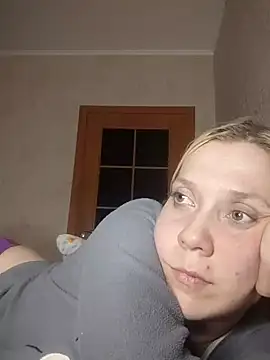 Snapshot of LeraSweet chatting on October 3, 8:06 pm LeraSweet online show from October 3, 8:06 pm