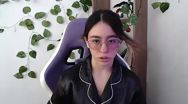 BlairVicent online show from March 18, 3:21 pm