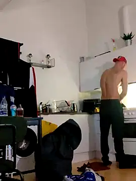 eltoulou online show from February 8, 1:54 pm