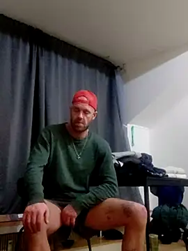 eltoulou online show from February 17, 11:20 pm