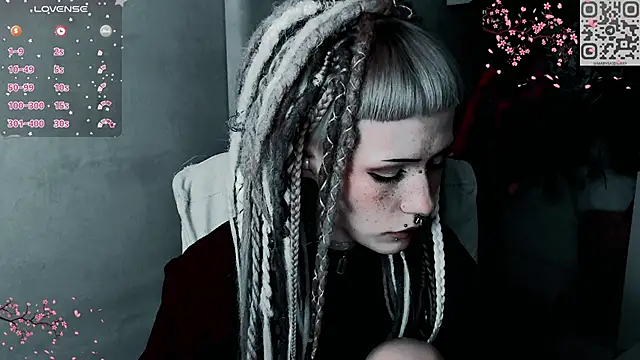 say mary online show from December 1, 2:00 pm