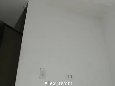 Snapshot of Alex_Teau chatting on January 12, 10:09 am Alex Teau online show from January 12, 10:09 am