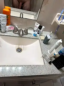 Snapshot of Johnwickkkh chatting on November 8, 8:25 am Johnwickkkh online show from November 8, 8:25 am