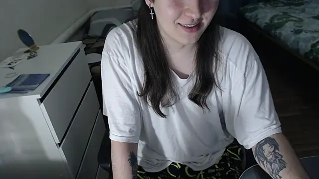 EvaMiron online show from November 21, 3:54 pm