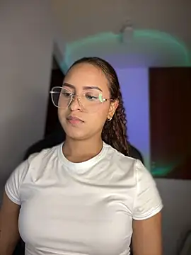 gretta kler1 online show from March 12, 2:20 am