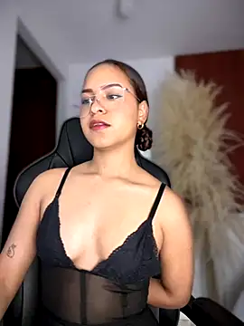 gretta kler1 online show from September 19, 10:49 am