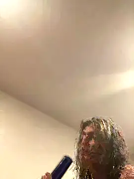 Phattpinktaco online show from September 21, 11:34 am