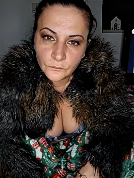 anaaamariaaaa online show from February 22, 4:27 pm