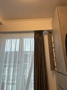 deliaroyal online show from December 2, 1:39 pm