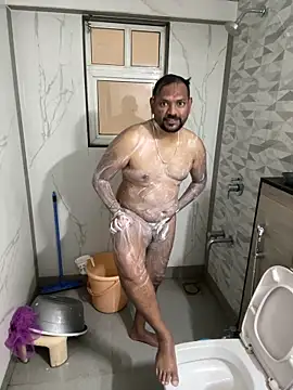 lovbombayduck11 online show from April 11, 3:44 am