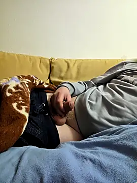 crissbadboy online show from March 12, 1:01 am