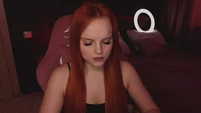 Snapshot of KristiRosee chatting on January 16, 4:38 am KristiRosee online show from January 16, 4:38 am