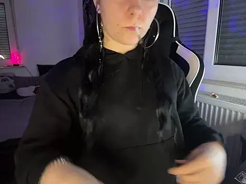 kinkygirl420x online show from January 20, 9:01 pm