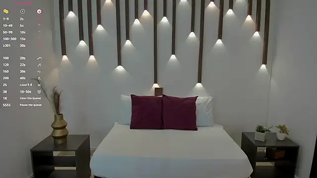 megan cooper28 online show from January 4, 7:13 pm