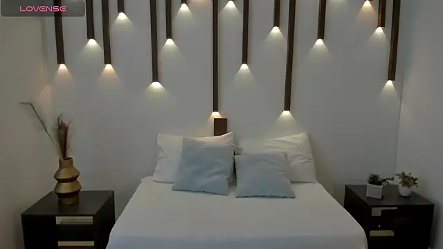 megan cooper28 online show from January 23, 7:07 pm