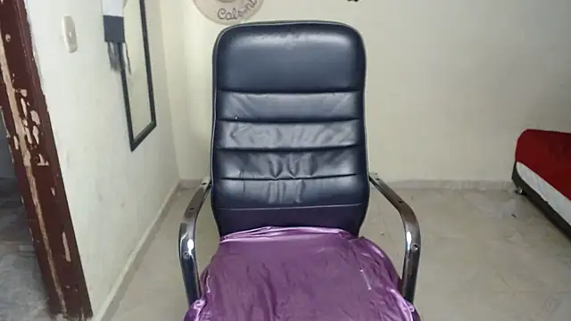 Debora 1 2 3 online show from October 31, 3:18 am