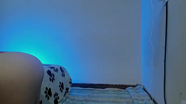 Amywhitexxxd online show from February 5, 1:37 am