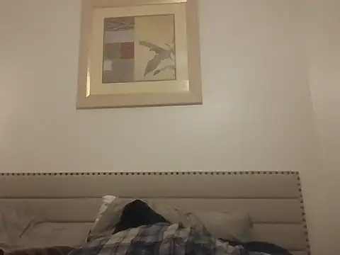 Snapshot of CaramelDipper chatting on December 9, 11:58 am CaramelDipper online show from December 9, 11:58 am