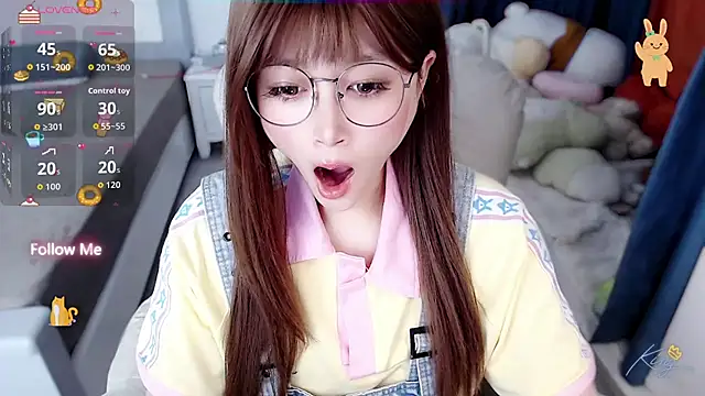 Snapshot of Sweet-18wanwan chatting on July 3, 5:14 am Sweet-18wanwan online show from July 3, 5:14 am