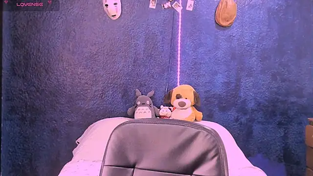 NinaYellow online show from January 20, 3:18 pm