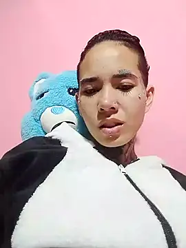 Snapshot of bad_couple_sex chatting on January 27, 1:37 am bad couple sex online show from January 27, 1:37 am