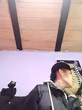 Snapshot of bad_couple_sex chatting on January 27, 8:17 pm bad couple sex online show from January 27, 8:17 pm