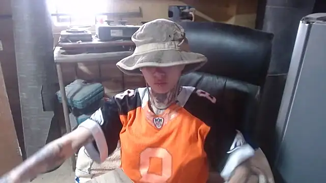 Snapshot of bad_couple_sex chatting on October 7, 7:00 pm bad couple sex online show from October 7, 7:00 pm