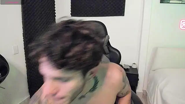 LucianSinclair online show from March 13, 3:35 am