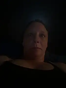 Everlyrose27 online show from March 15, 8:21 pm