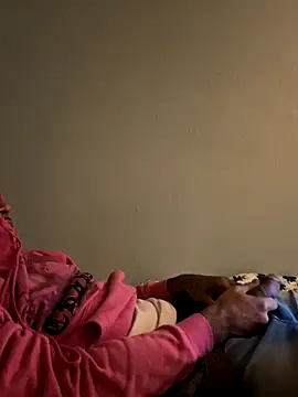 Snapshot of Nosleeptapoutvol1xxx chatting on November 3, 5:25 pm Nosleeptapoutvol1xxx online show from November 3, 5:25 pm