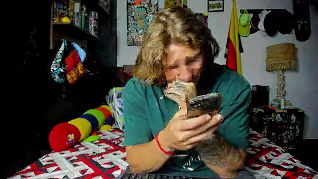 Tom Krakow online show from February 19, 8:05 pm