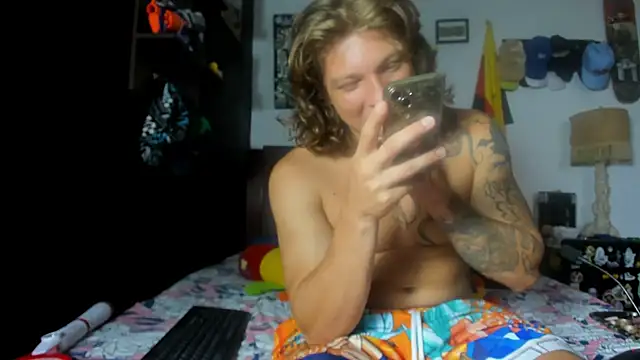 Tom Krakow online show from July 3, 7:31 pm