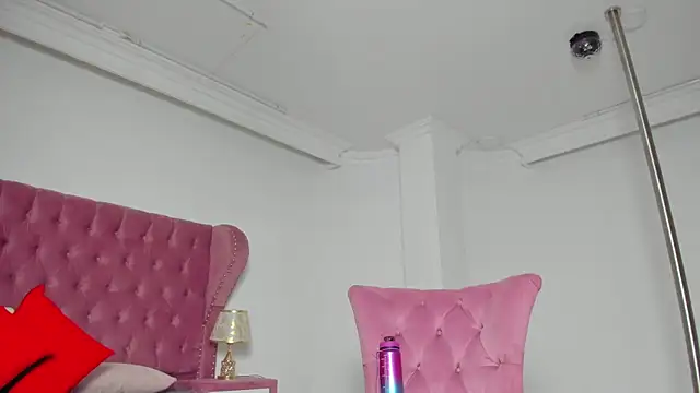 AnnieWestly online show from January 29, 12:45 pm