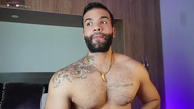 MarkHazze online show from October 10, 5:34 pm