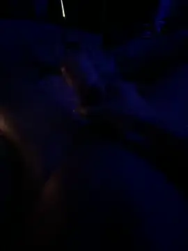 Snapshot of rellzmulla chatting on March 2, 11:39 am rellzmulla online show from March 2, 11:39 am