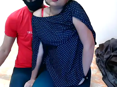 Snapshot of Queen_savi chatting on January 3, 5:10 pm Queen savi online show from January 3, 5:10 pm