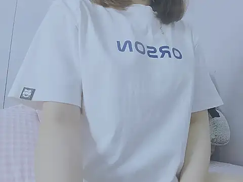 Linh diudang online show from September 13, 2:33 am