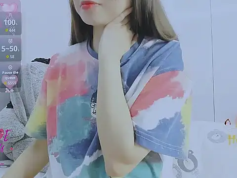 Linh diudang online show from November 18, 2:50 am