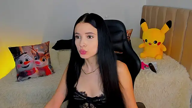 melanyrouse1 online show from January 10, 7:48 pm