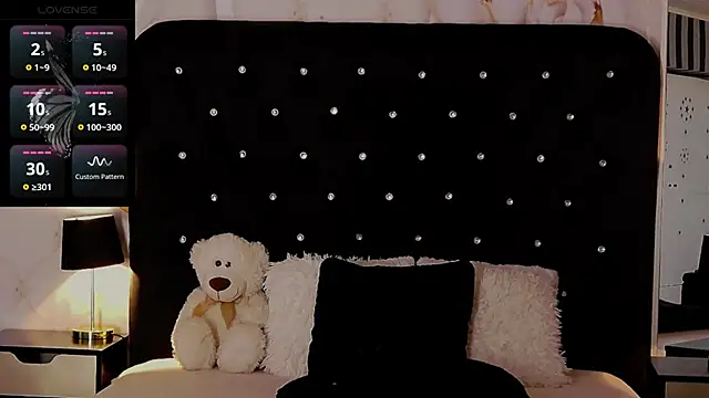 OliviaShaw23 online show from February 9, 6:54 am