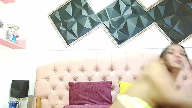 andrea safeira doll online show from April 7, 3:18 am