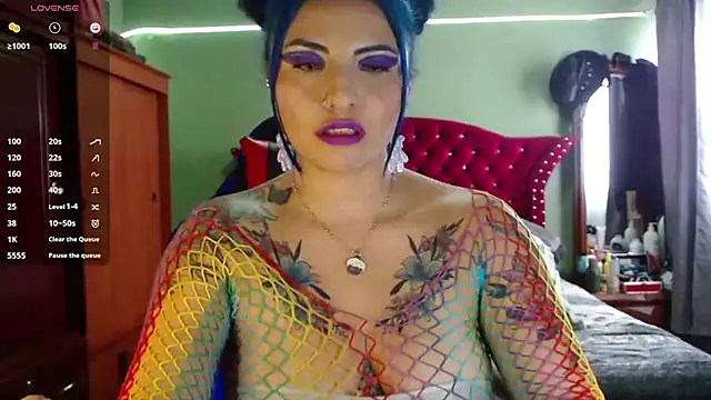 black wiidow online show from January 9, 5:54 pm